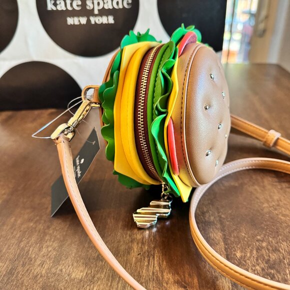 Kate Spade New York Snack Bar 3D Hamburger Burger Crossbody Purse Novelty NWT - Picture 2 of 10